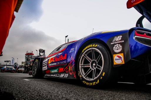 #69 - Emil Frey Racing - Albert COSTA - Thierry VERMEULEN - Ferrari 296 GT3 - PRO, FGTWC, Grid Walk, Race 1
 | © SRO - TWENTY-ONE CREATION | Jules Benichou