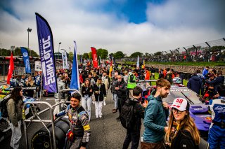Grid Walk, Race 1
