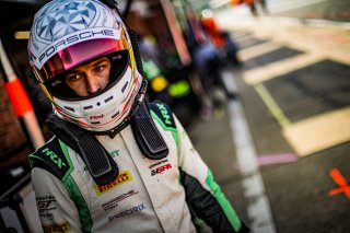 #54 - Dinamic GT Huber Racing - Adrien DE LEENER - Christian ENGELHART - Porsche 911 GT3 R (992) - PRO, FGTWC, Pitlane, Race 1
