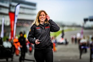 Grid Walk, Race 1

