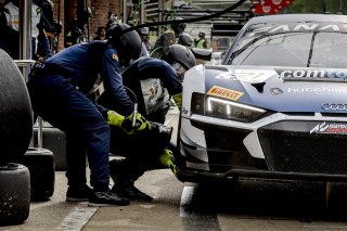 #21 - Comtoyou Racing - Gilles MAGNUS - Finlay HUTCHISON - Audi R8 LMS GT3 EVO II - GOLD, Pitlane, Race 2
