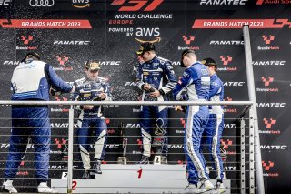 Podium, Race 2
