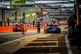 #77 - Haupt Racing Team - Jordan LOVE - Frank BIRD - Mercedes-AMG GT3 - SILVER, FGTWC, Pitlane, Race 2
