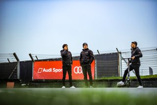 Trackwalk
