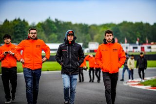 Trackwalk
