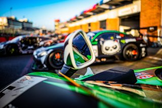 #54 - Dinamic GT Huber Racing - Porsche 911 GT3 R (992) - PRO, Set Up, Team
