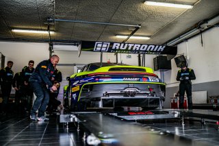 #96 Rutonik Racing - Porsche 992 GT3 R, Prologue
