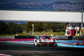 #62 Team Parker Racing - Porsche 992 GT3 R, Prologue
