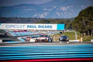 #62 Team Parker Racing - Porsche 992 GT3 R, Prologue

