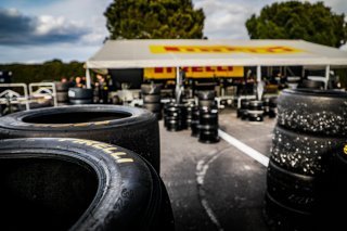 Pirelli, Prologue
