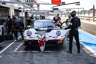 #24 - Car Collection Motorsport - Niki LEUTWILER - Ivan JACOMA - Alex FONTANA - Porsche 911 GT3 R (992) - PRO-AM, Bronze Test, Pitlane
