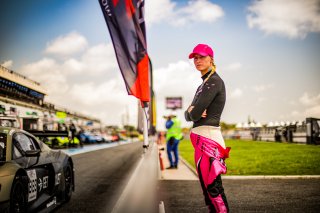 #83 - Iron Dames - Rahel FREY - Sarah BOVY - Michelle GATTING - Lamborghini Huracan GT3 EVO2 - BRONZE, Free Practice, GTWC, Pitlane
