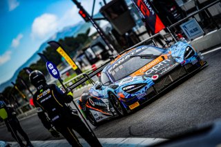 #188 - Garage 59 - Henrique CHAVES - Miguel RAMOS - Louis PRETTE - McLaren 720S GT3 EVO - BRONZE, Free Practice, GTWC, Pitlane
