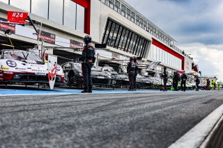 Pitlane, Qualifying
