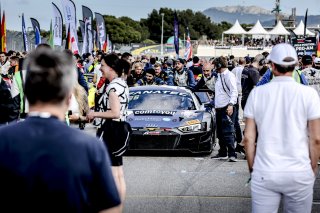 Gridwalk, Race
