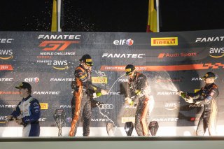 Podium, Race
