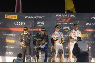 Podium, Race
