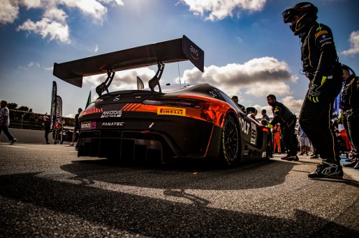 #89 - Akkodis ASP Team - Rodrigo BAPTISTA - Adalberto BAPTISTA - Bruno BAPTISTA - Mercedes-AMG GT3 - BRONZE, Ambiance, GTWC, Grid Walk, Race
 | © SRO - TWENTY-ONE CREATION | Jules Benichou