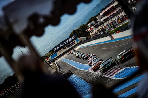 #81 - Theeba Motorsport - Alain VALENTE - Reema JUFFALI - Ralf ARON - Mercedes-AMG GT3 - BRONZE, GTWC, Race
 | © SRO - TWENTY-ONE CREATION | Jules Benichou