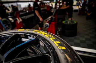 Paddock, Pirelli
