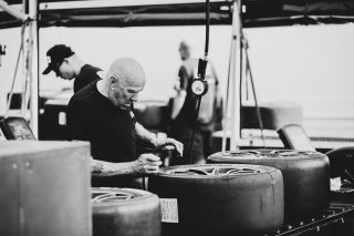 Paddock, Pirelli
