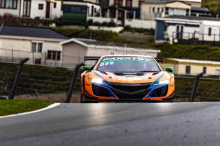 #28 - Nova Race - Leonardo MONCINI - Jacopo GUIDETTI - Honda NSX GT3 - SILVER, Free Practice
