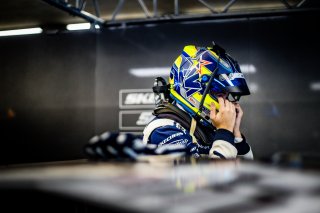 #30 - Team WRT - Calan WILLIAMS - Niklas KRÜTTEN - BMW M4 GT3 - GOLD
