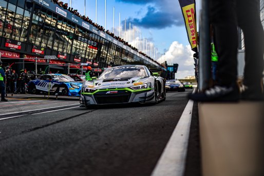 #26 - Sainteloc Junior Team - Simon GACHET - Paul EVRARD - Audi R8 LMS GT3 EVO II - GOLD, Qualifying 1
 | © SRO / Patrick Hecq Photography