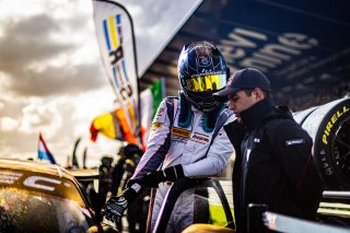 #44 - CLRT - Ayhancan GÜVEN - Heinrich LAURIN - Porsche 911 GT3 R (992) - PRO, Grid Walk
