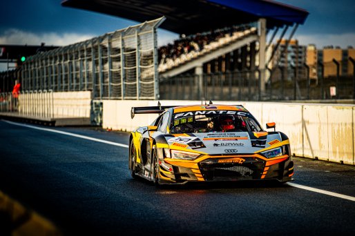 #10 - Boutsen VDS - Adam ETEKI - Cesar GAZEAU - Audi R8 LMS GT3 EVO II - GOLD
 | © SRO - TWENTY-ONE CREATION | Jules Benichou