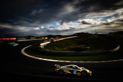 #112 - JP Motorsport - Norbert SIEDLER - Patryk KRUPINSKI - McLaren 720S GT3 EVO - GOLD, Qualifying 2
 | © SRO / Patrick Hecq Photography