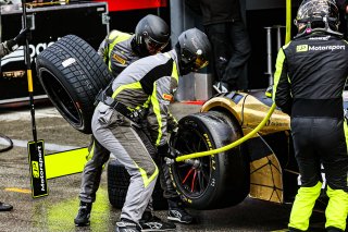 #111 - JP Motorsport - Christian KLIEN - Dean MACDONALD - McLaren 720S GT3 EVO - PRO, Race 2
