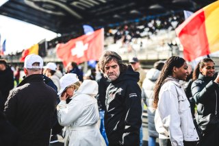 Grid Walk, Race 2
