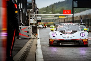 #24 - Car Collection Motorsport - Porsche 911 GT3 R (992), Pitlane, Test Session
 | © SRO - TWENTY-ONE CREATION | Jules Benichou