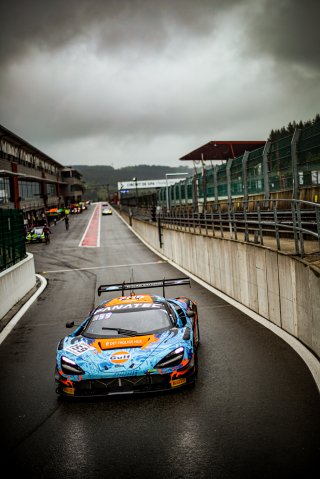 #159 - Garage 59 - McLaren 720S GT3 EVO, Pitlane, Test Session
 | © SRO - TWENTY-ONE CREATION | Jules Benichou