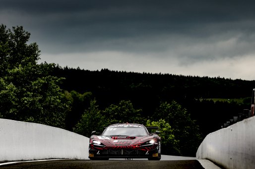 #5 - Optimum Motorsport - McLaren 720S GT3 EVO, Test Session
 | © SRO / Patrick Hecq Photography