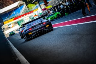 #64 - Haupt Racing Team - Mercedes-AMG GT3, Pitlane, Test Session
 | © SRO - TWENTY-ONE CREATION | Jules Benichou