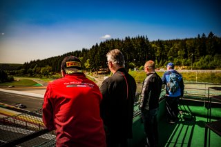 Ambiance, Test Session
