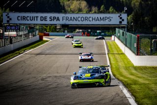 #96 - Rutronik Racing - Porsche 911 GT3 R (992), Test Session
 | © SRO - TWENTY-ONE CREATION | Jules Benichou