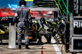 #111 - JP Motorsport - Christian KLIEN - Dean MACDONALD - McLaren 720S GT3 EVO - PRO, FGTWC, Pre-Qualifying
