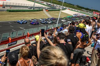 Race 1, Start
