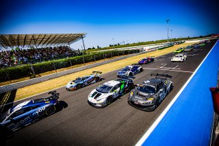 Race 1, Start

