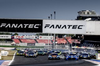 Race 1, Start
