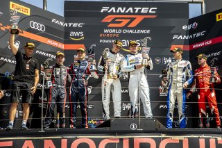 Podium, Race 1
