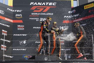 Podium, Race 1
