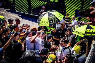 #46 - Team WRT - Valentino ROSSI - Maxime MARTIN - BMW M4 GT3 - PRO, Ambiance, FGTWC
