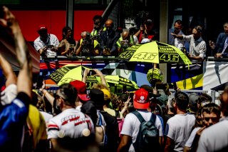 #46 - Team WRT - Valentino ROSSI - Maxime MARTIN - BMW M4 GT3 - PRO, Ambiance, FGTWC
