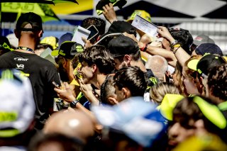 #46 - Team WRT - Valentino ROSSI - Maxime MARTIN - BMW M4 GT3 - PRO, Ambiance, FGTWC
