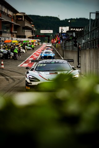 #5 - Optimum Motorsport - Charles FAGG - Sam DE HAAN - Dean MACDONALD - Tom GAMBLE - McLaren 720S GT3 EVO - GOLD, CrowdStrike 24 Hours of Spa, Warm Up
 | © SRO - TWENTY-ONE CREATION | Jules Benichou