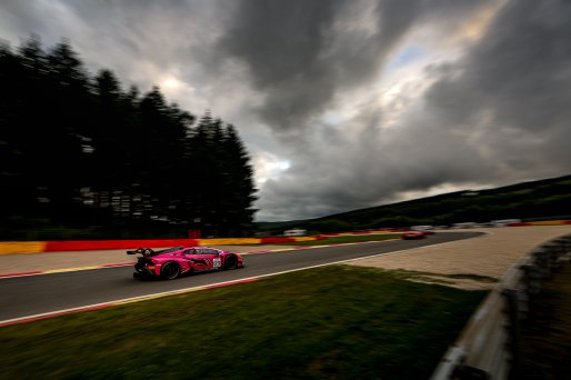 #83 - Iron Dames - Rahel FREY - Sarah BOVY - Michelle GATTING - Doriane PIN - Lamborghini Huracan GT3 EVO2 - BRONZE, Race
 | © SRO / Kevin Pecks 1VIER